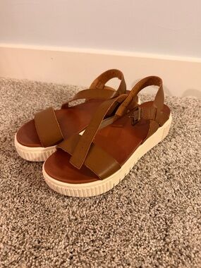 MIA Brown Leather Platform Sandals with White Sole